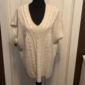 Old Navy Women’s V-neck Pullover Sweater M-L NWT